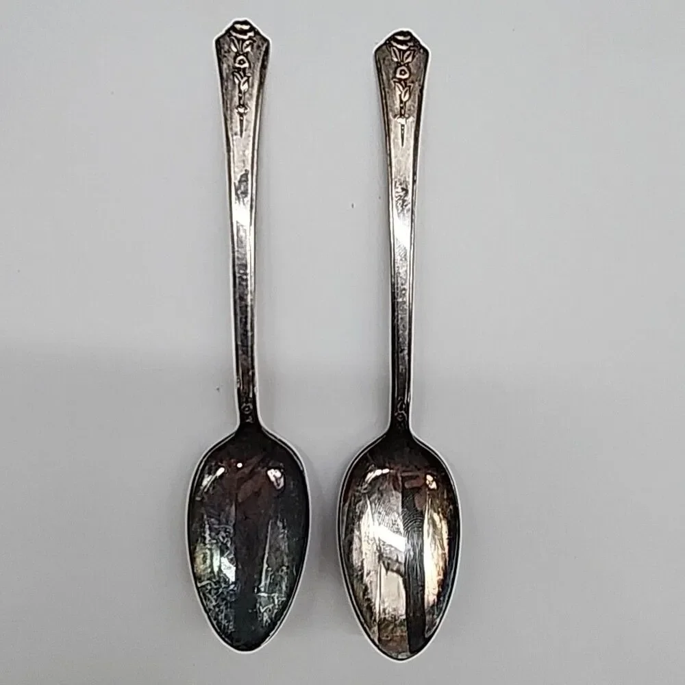 HOLMES & EDWARDS INLAID (IS) SPRING GARDEN ROUND Tea Spoons Replacement